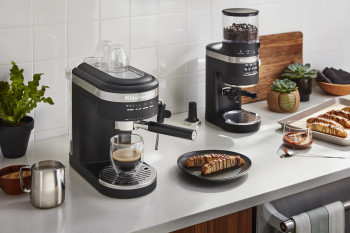 KitchenAid Coffee Burr Grinder 5KCG8433 image 14